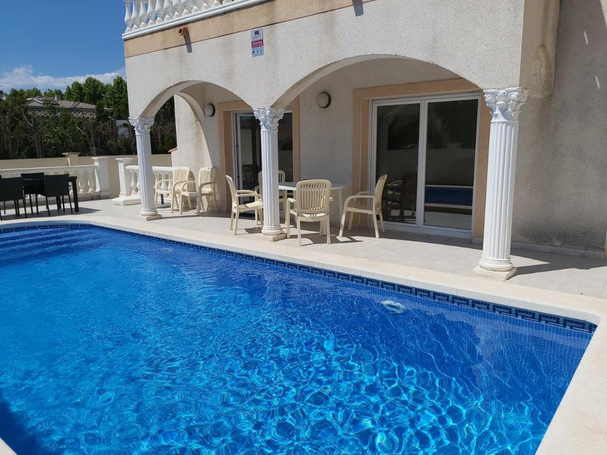 Willa Casa Amb Piscina Privada Empuriabrava Zewnętrze zdjęcie