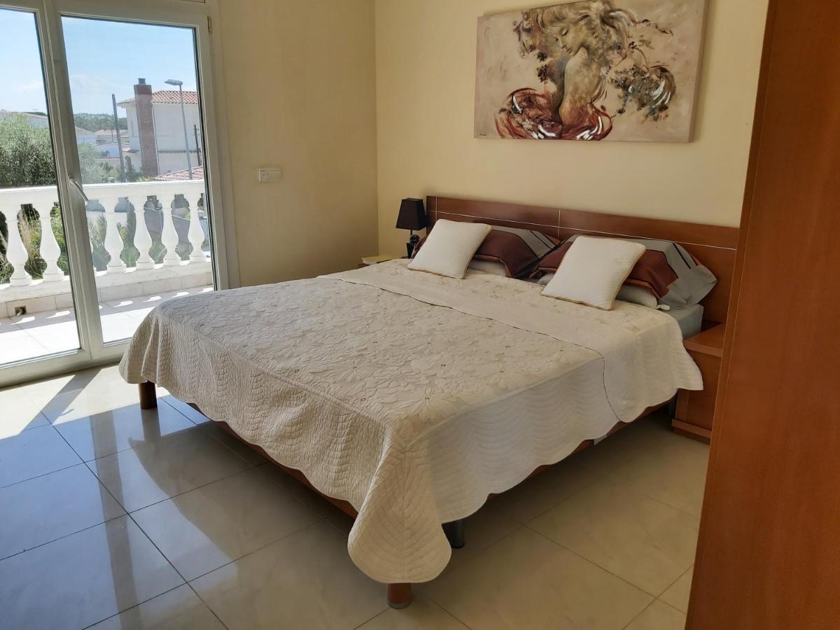 Willa Casa Amb Piscina Privada Empuriabrava Zewnętrze zdjęcie